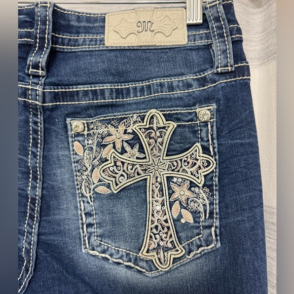 Miss Me Mid-Rise Bootcut Jeans Dark Blue Wash Size 31x32 ~ NWT